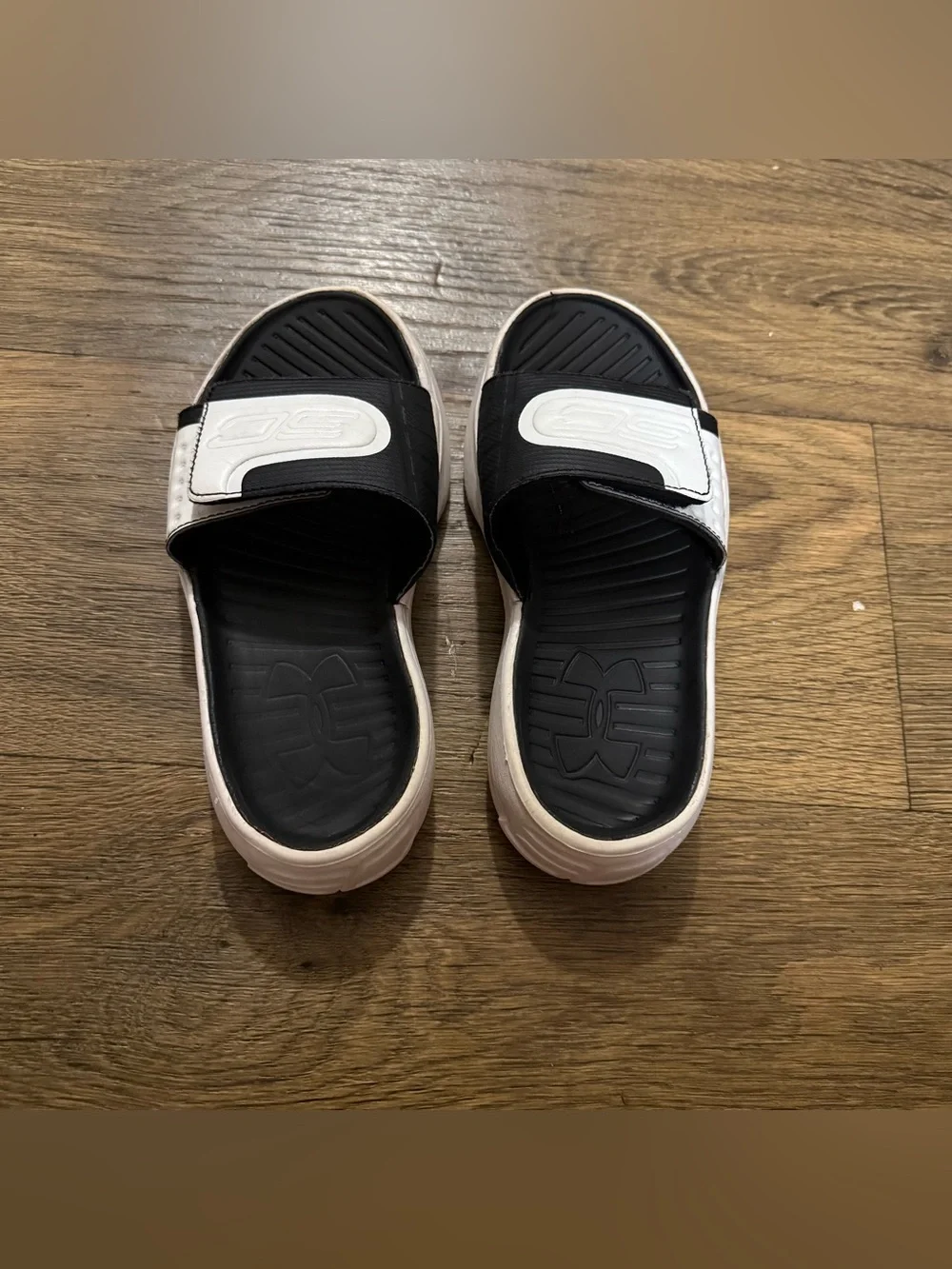 Under Armour Kids' Black & White Slide Sandals Size 1Y